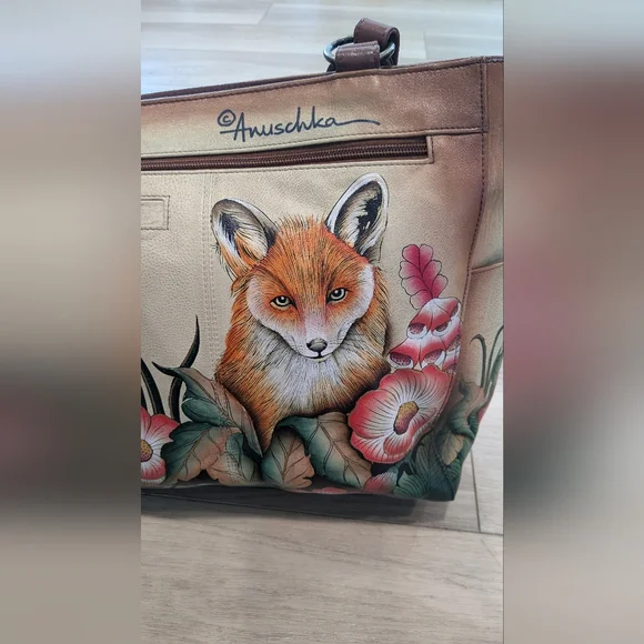 Anuschka Unique Hand Painted Foxes and Flowers Large Leather Zip Toe Tote Bag - Picture 3 of 12